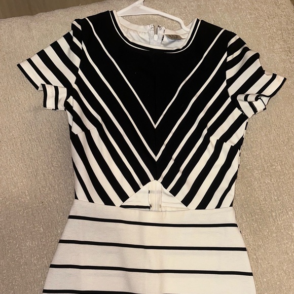 Black and white cocktail dress - Picture 4 of 6